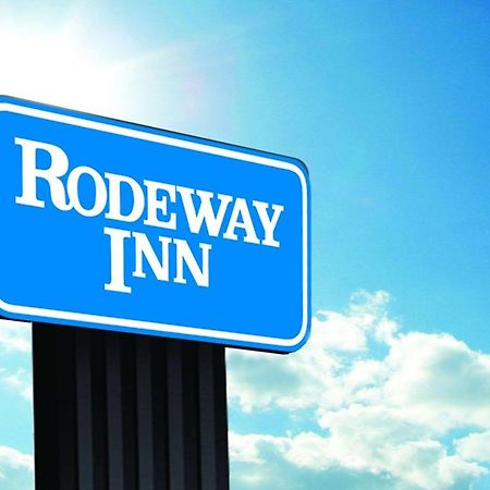 Rodeway Inn Little Falls Exteriör bild